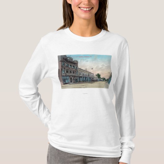 T-shirt Vue extérieure du NSGW BuildingWoodland, CA (Devant)