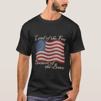 T-shirt Waving Betsy Ross Drapeau Terrain De La Liberté À