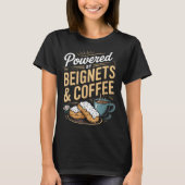 T-shirt Wered By Beignets And Coffee Funny New Orleans Quo (Devant)