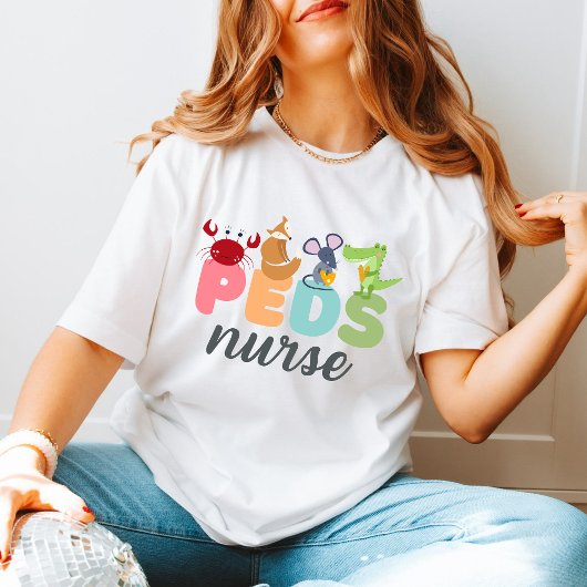 T-shirt Whimsical Cute animaux design pour les infirmières