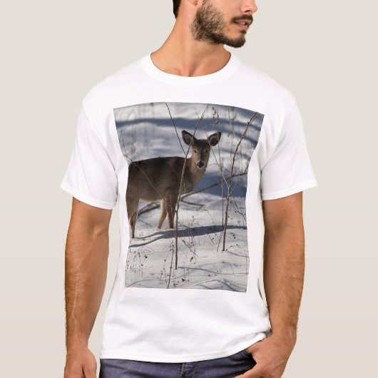 T-shirt Whisper d'hiver : Snowy Deer Tee (Devant)