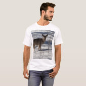 T-shirt Whisper d'hiver : Snowy Deer Tee (Devant entier)