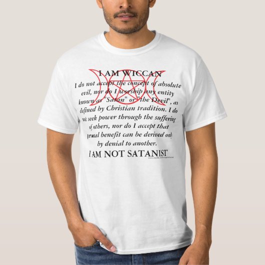 T-shirt Wiccan, pas Sataniste (Devant)