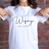 Wifey vient de se marier avec une nouvelle mariée