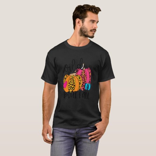 T-shirt Wild About Fall Leopard Pumpkin Fall Vibes Hello F (Devant entier)