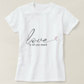 T-shirt with love design, to celebrate Valentine's (Design devant)