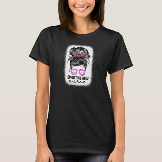 T-shirt Womens Operating Room Nurse Leopard Messy Bun OR N (Devant)