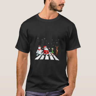 T-shirt Womens Snowman Santa Elf Reindeer Crossing Christm