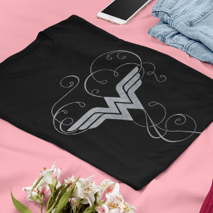 T-shirt Wonder Woman   logo Beauty Bliss