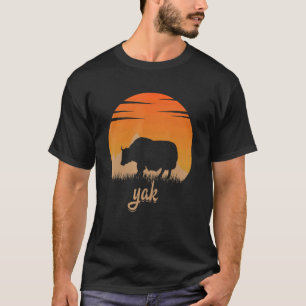 T-shirt Yak Animal Chaud Dans La Montagne Dans La Nature