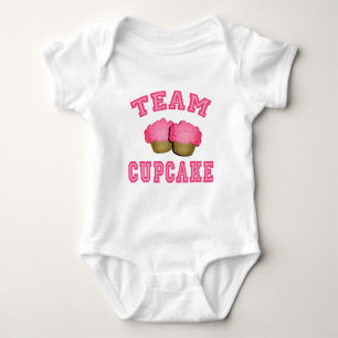 T-shirts de petit gâteau d'équipe, sweat - shirt