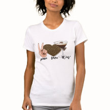 T-shirts pour femmes "Peace love LV".