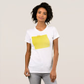 T-shirts pour les femmes dans un billet jaune (Devant entier)