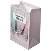 Taart decoratiegereedschap in pasteltinten Verjaar Medium Cadeauzakje (Achterkant Gekanteld)