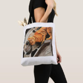 Tabby Cat and Horse Tote Bag (Dichtbij)