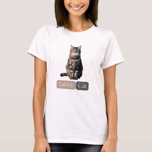 Tabby cat Embrassez l'allure du T-shirt rayé (Devant)