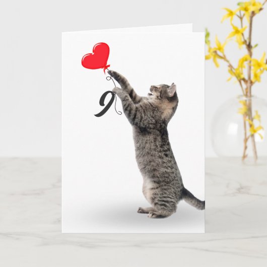 Tabby Cat pour la carte de 9e anniversaire (Fleur jaune)