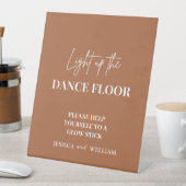 Table Allumez le plancher de danse | Signe de bâtonnet (In SItu)
