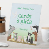 Table Carte d'anniversaire d'animaux de ferme et signe d (In SItu)
