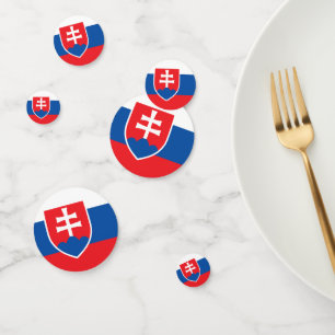 Table confetti avec drapeau de la Slovaquie