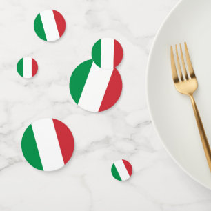 Table confetti avec drapeau de l'Italie