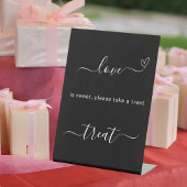 Table L'amour est doux noir mariage signe de régal