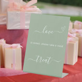Table L'amour est doux sauge vert mariage signe de régal