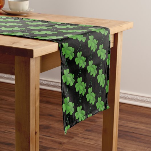 Table Runner-St. Patricks Day Clovers Korte Tafelloper (Voorbeeld)