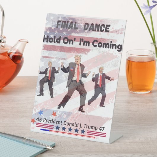 Table SIGNE PIÉTONNE DE Trump (In SItu)