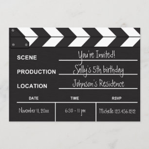 Tableau d'affichage noir et blanc des Invitations 