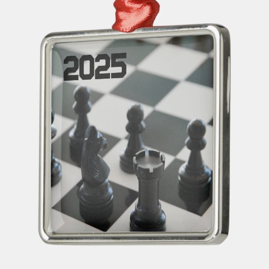 Tableau d'échecs et ornement de pièces (Gauche)