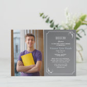 Tableau noir fin Diplôme Photo Invitation (Debout devant)