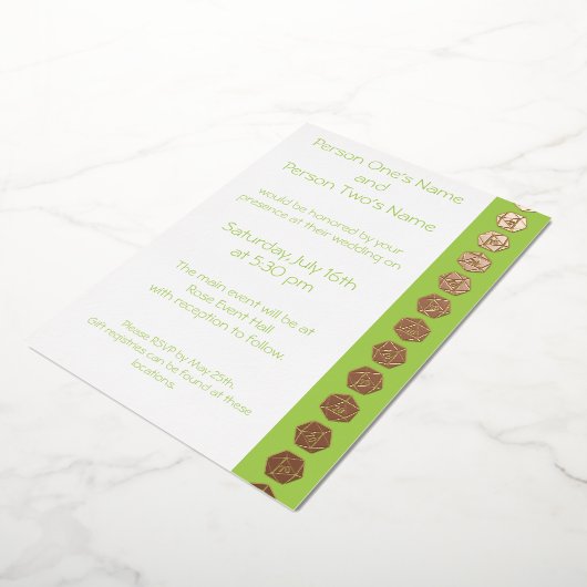 Tabletop Chic dans Peridot Foil Invitation (Rotation)