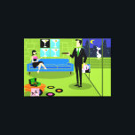 Tablette urbaine rétro Couple toile étirée<br><div class="desc">Cette Imprimante en toile étirée en duple de dessin urbain rétro présente le dessin animé d'un appartement penthouse élégamment décoré, donnant sur un horizon urbain. L'appartement dispose d'un sol vert et d'un mur en briques vertes. Sur le mur, quatre classiques Movie Martini Stretched Canvas Prints, également disponibles au magasin Zazzle...</div>