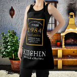 Tablier 40e anniversaire 1984 Nom Elegant Black Gold Chic<br><div class="desc">Elégant Black & Gold Chic Apron - 40th Birthday 1984 Nom Cuisine personnalisée & BBQ Essentials. Célébrez un anniversaire fabuleux avec style et praticité! Cet élégant tablier Black & Gold Chic, personnalisé pour ceux nés en 1984, est l'accessoire parfait pour les passionnés de cuisine de votre vie. Son design accrocheur,...</div>