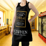 Tablier 60e anniversaire 1964 Nom Elegant Black Gold Chic<br><div class="desc">Elégant Black & Gold Chic Apron - 60e Anniversaire 1964 Nom Cuisine personnalisée & BBQ Essentials. Célébrez un anniversaire fabuleux avec style et praticité! Cet élégant tablier Black & Gold Chic, personnalisé pour ceux nés en 1964, est l'accessoire parfait pour les passionnés de cuisine de votre vie. Son design accrocheur,...</div>