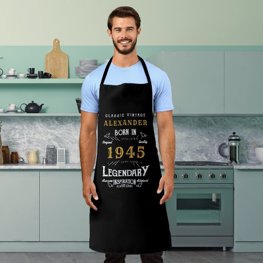 Tablier 80e anniversaire personnalisé Né en 1945 Noir Vint