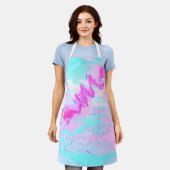 Tablier Abstrait rose et bleu ondulé (Porté)
