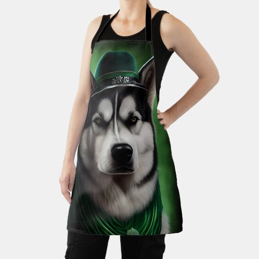 Tablier Alaskan Malamute chien en robe de fête St. Patrick (Insitu)