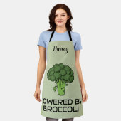 Tablier Alimenté par Broccoli Bold Vert Personnalisé Nom (Porté)