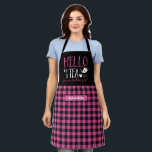 Tablier Amusant Tea Pun Noir Rose Plaid Motif<br><div class="desc">Tablier drôle et cool pour rendre la cuisine plus amusante. Cadeau personnalisé pour la famille et les amis qui aiment la cuisine, la cuisson et essayer une nouvelle recette dans la cuisine. Customisez le libellé qui convient à votre occasion. Vous pouvez utiliser l'outil de conception pour modifier davantage le type...</div>