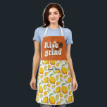 Tablier Amusante Lover Lover Lise et Grind Lemon Motif<br><div class="desc">Tablier drôle et cool pour rendre la cuisine plus amusante. Cadeau personnalisé pour la famille et les amis qui aiment la cuisine, la cuisson et essayer une nouvelle recette dans la cuisine. Customisez le libellé qui convient à votre occasion. Vous pouvez utiliser l'outil de conception pour modifier davantage le type...</div>
