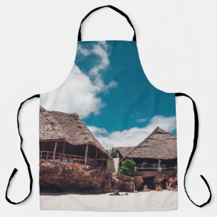 Tablier Ancien bungalow tropical en bois sur la plage, un