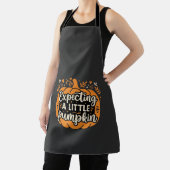 Tablier Attendant un Petit Citrouille Halloween Grossesse (Insitu)
