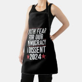 Tablier Avec La Peur Pour Notre Démocratie, Je Divise 2024 (Insitu)