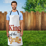 Tablier Barbecue King of the Grill<br><div class="desc">Déposez votre pitmaster intérieur avec le King of the Grill Barbecue Apron ! Ce tablier élégant et ludique présente une typographie moderne et amusante qui proclame avec audace votre titre de roi régnant de la grillade de jardin. Conçu pour la fonctionnalité et l'élégance, il est parfait pour réchauffer le barbecue,...</div>