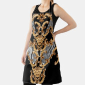 Tablier Baroque doré, décoration complexe. (Insitu)