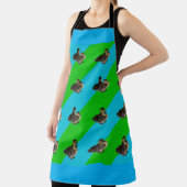 Tablier Bébé Canards sur Grass Green et Sky Blue Motif (Insitu)