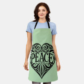 TABLIER BLACK AND WHITE PEACE HEART (Porté)