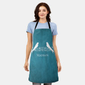 Tablier Bleu Lovebirds Vin Floral Apron (Porté)
